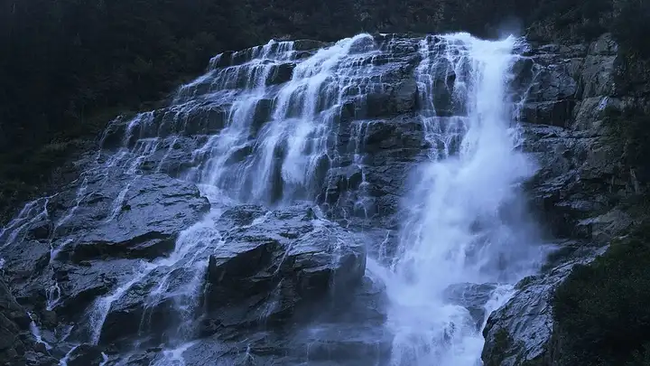 Stubai valley and the Grawa waterfall