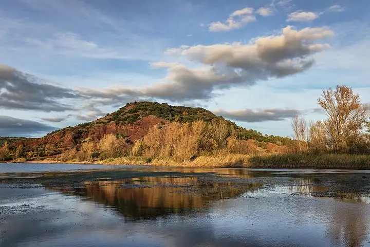Lac du Salagou et cirque de Mourèze