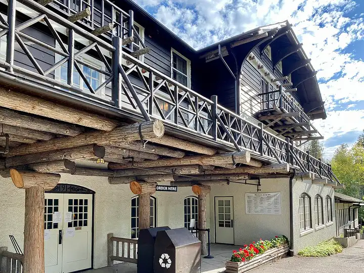 Lake McDonald Lodge